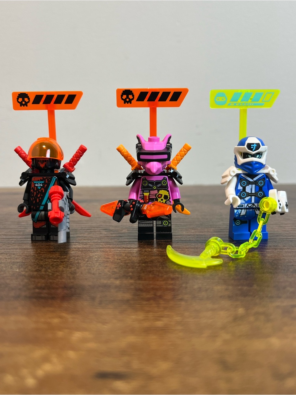 Lego Ninjago Red Visor, Richie & Digi Jay Minifigs